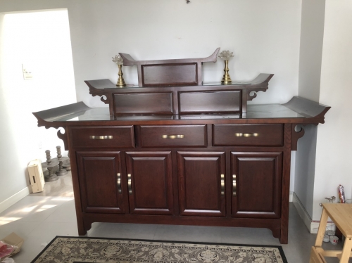 tủ thờ thanh lý